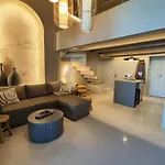 Loft 181 By Oikies *